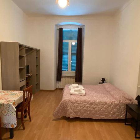 Cavour Guest House Ventimiglia Eksteriør bilde