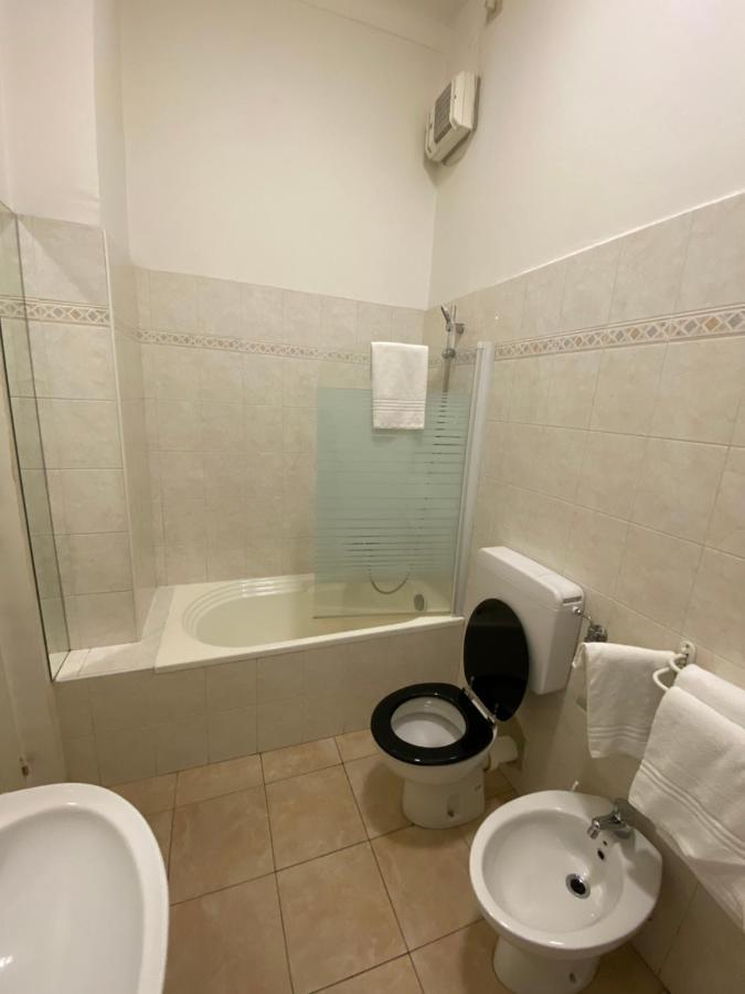 Cavour Guest House Ventimiglia Eksteriør bilde