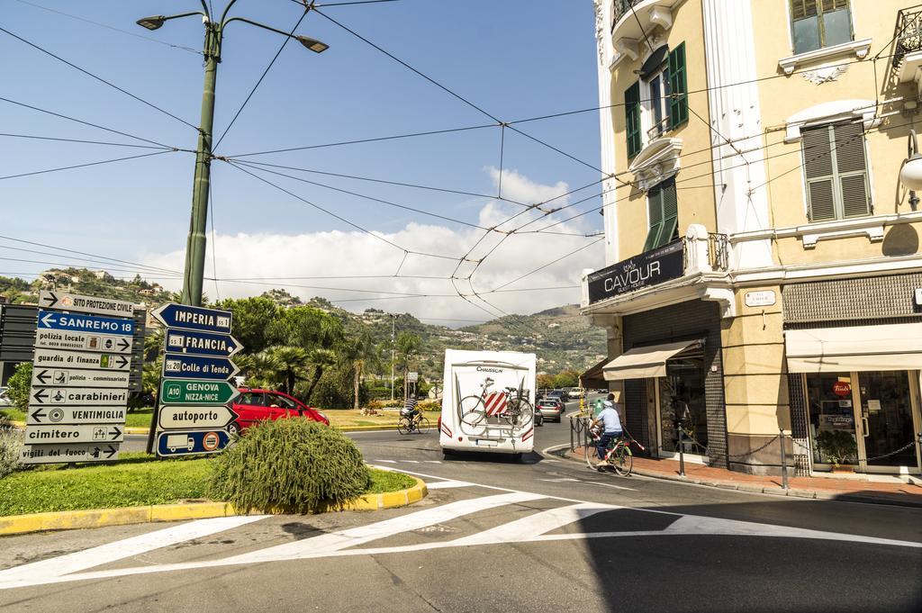 Cavour Guest House Ventimiglia Eksteriør bilde